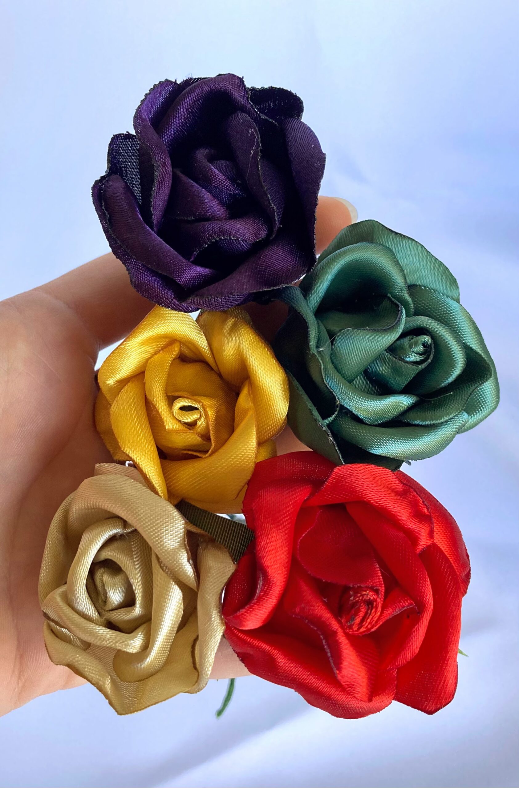 Anna Baldwin Lack: Handmade Roses